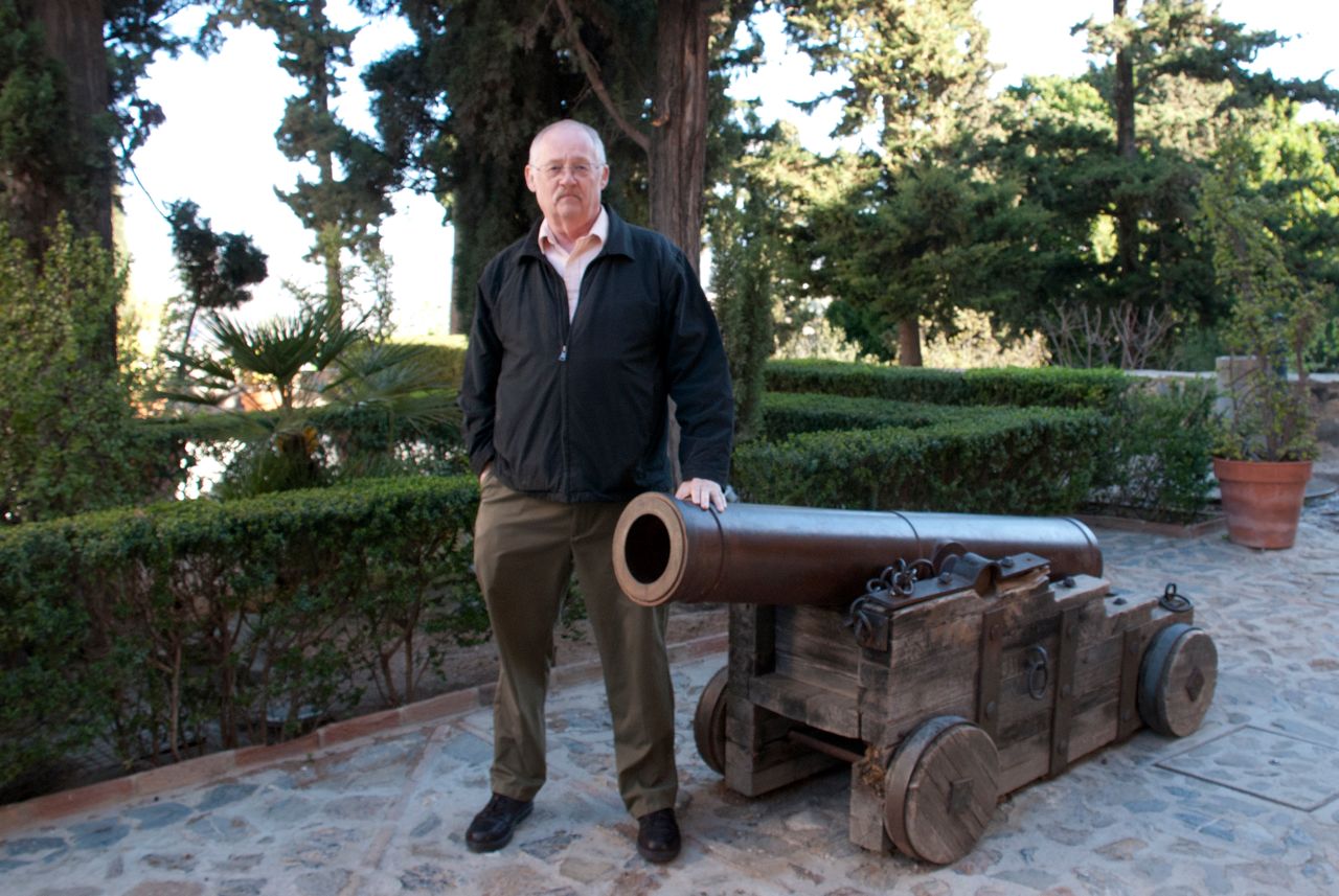 Bill with cannon at Castille Gibralfaro
