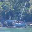 2014-01-27-cruise-hawaii-hilo-beached-sailboat-jw.jpg