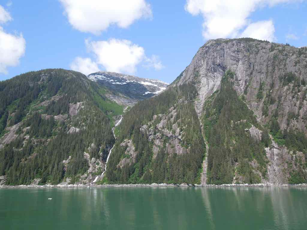 Tracy Arm Fjord scenery